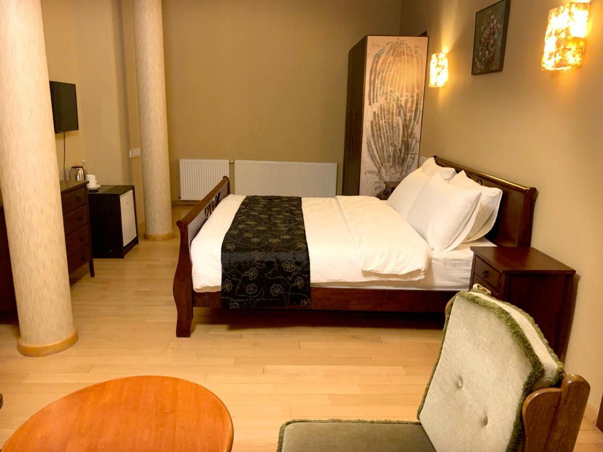 Boutique Hotel Art Villa Panorama Tiflis Exterior foto