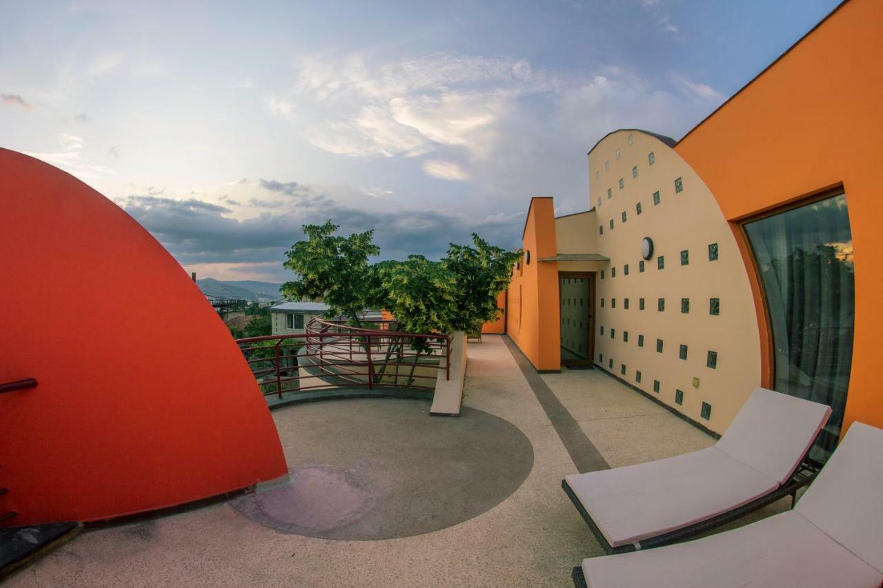 Boutique Hotel Art Villa Panorama Tiflis Exterior foto