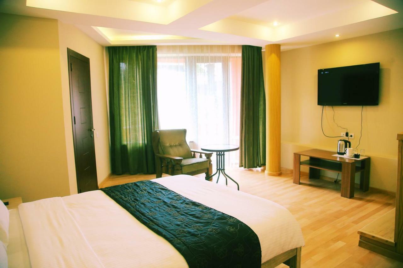 Boutique Hotel Art Villa Panorama Tiflis Exterior foto